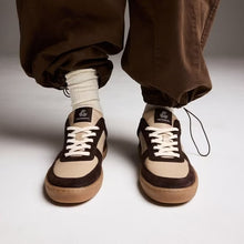Lade das Bild in den Galerie-Viewer, GROUNDIES® Hamptons 2.0 Women espresso