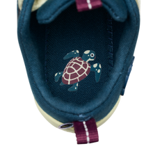 Lade das Bild in den Galerie-Viewer, Affenzahn Baumwolle Lucky Schildkröte