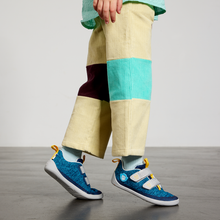 Lade das Bild in den Galerie-Viewer, Affenzahn Barfußschuh Knit Pinguin
